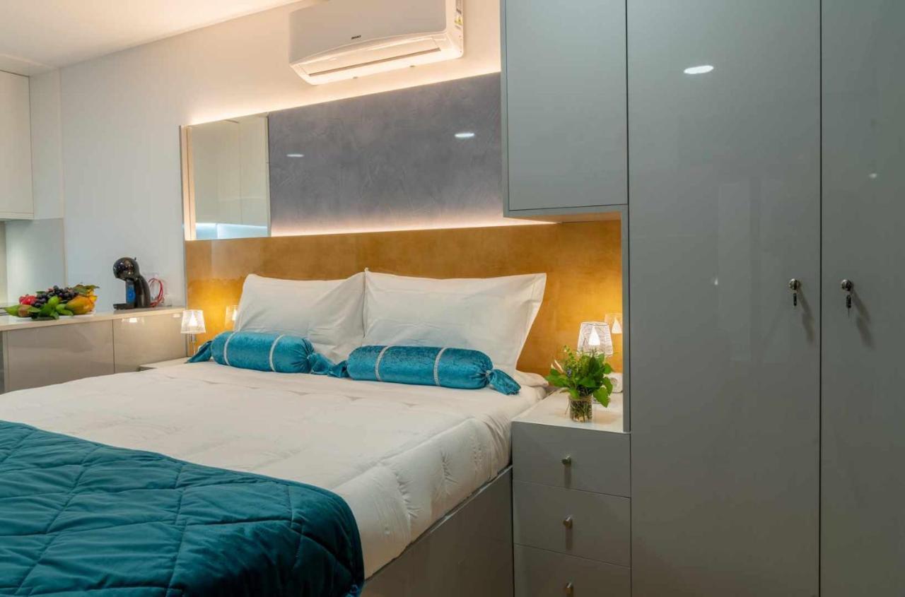 Porto Ac Olive Apartments 24 1 Km Ribeira Garagem Exterior photo