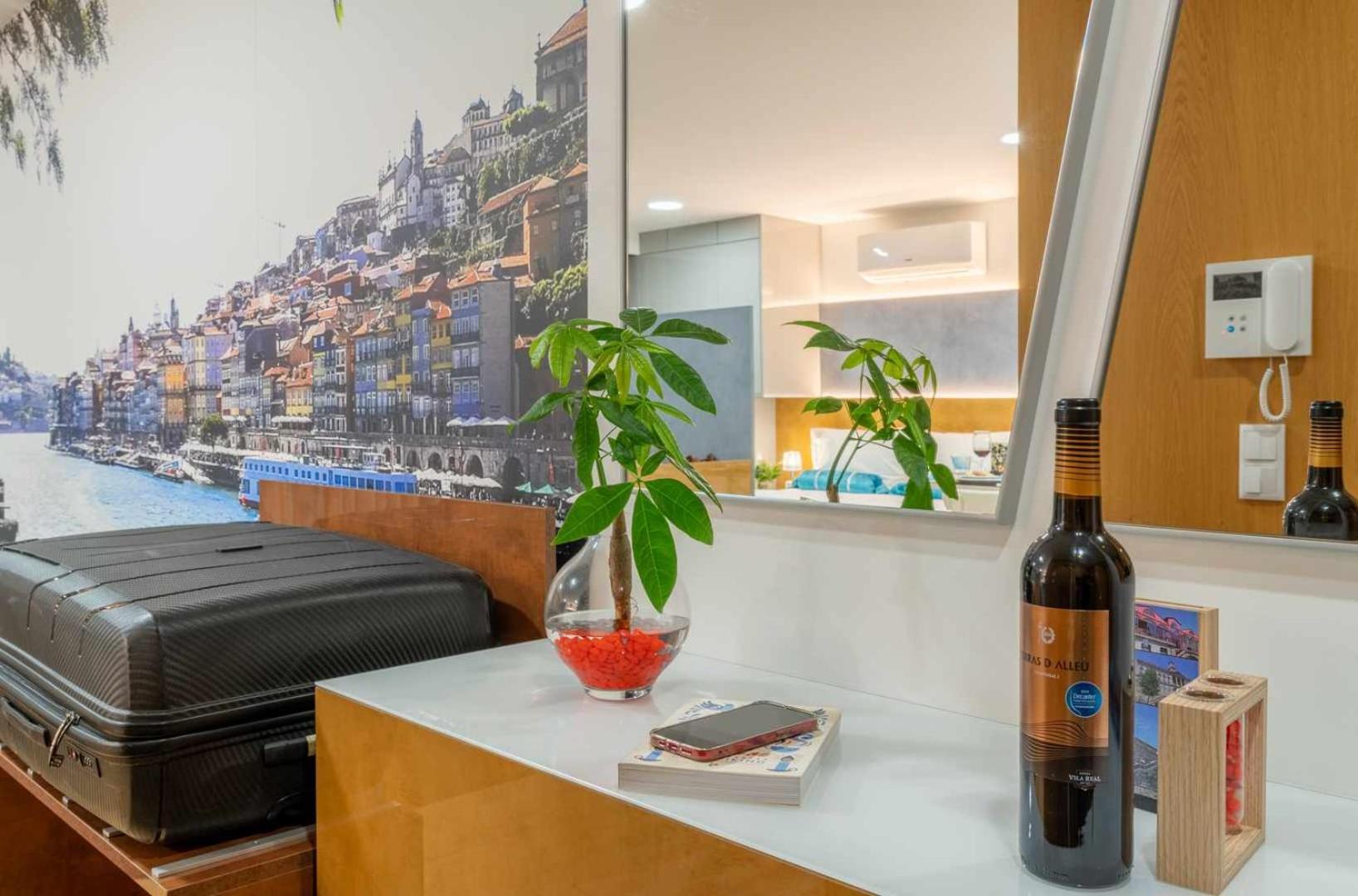 Porto Ac Olive Apartments 24 1 Km Ribeira Garagem Exterior photo