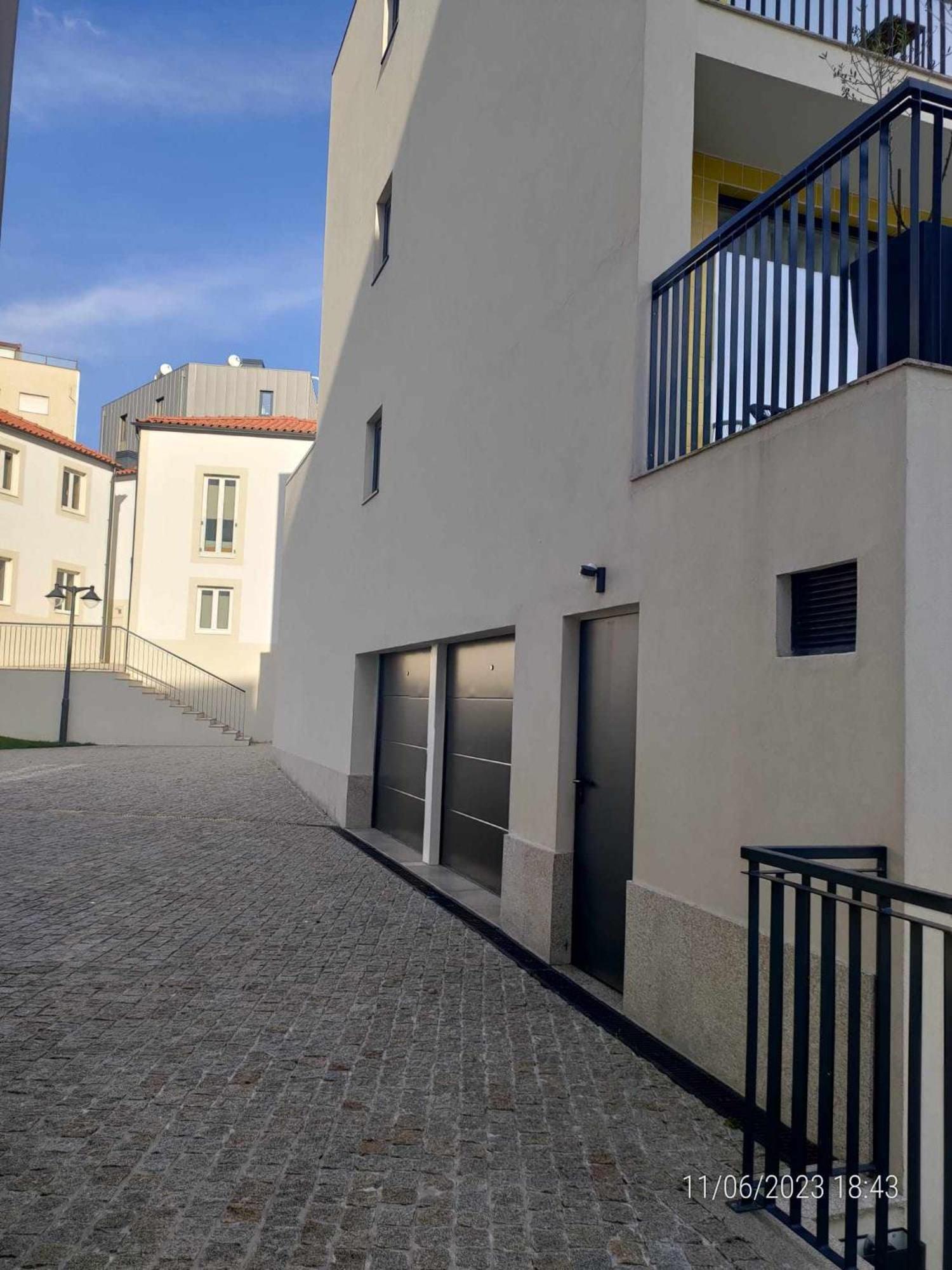 Porto Ac Olive Apartments 24 1 Km Ribeira Garagem Exterior photo
